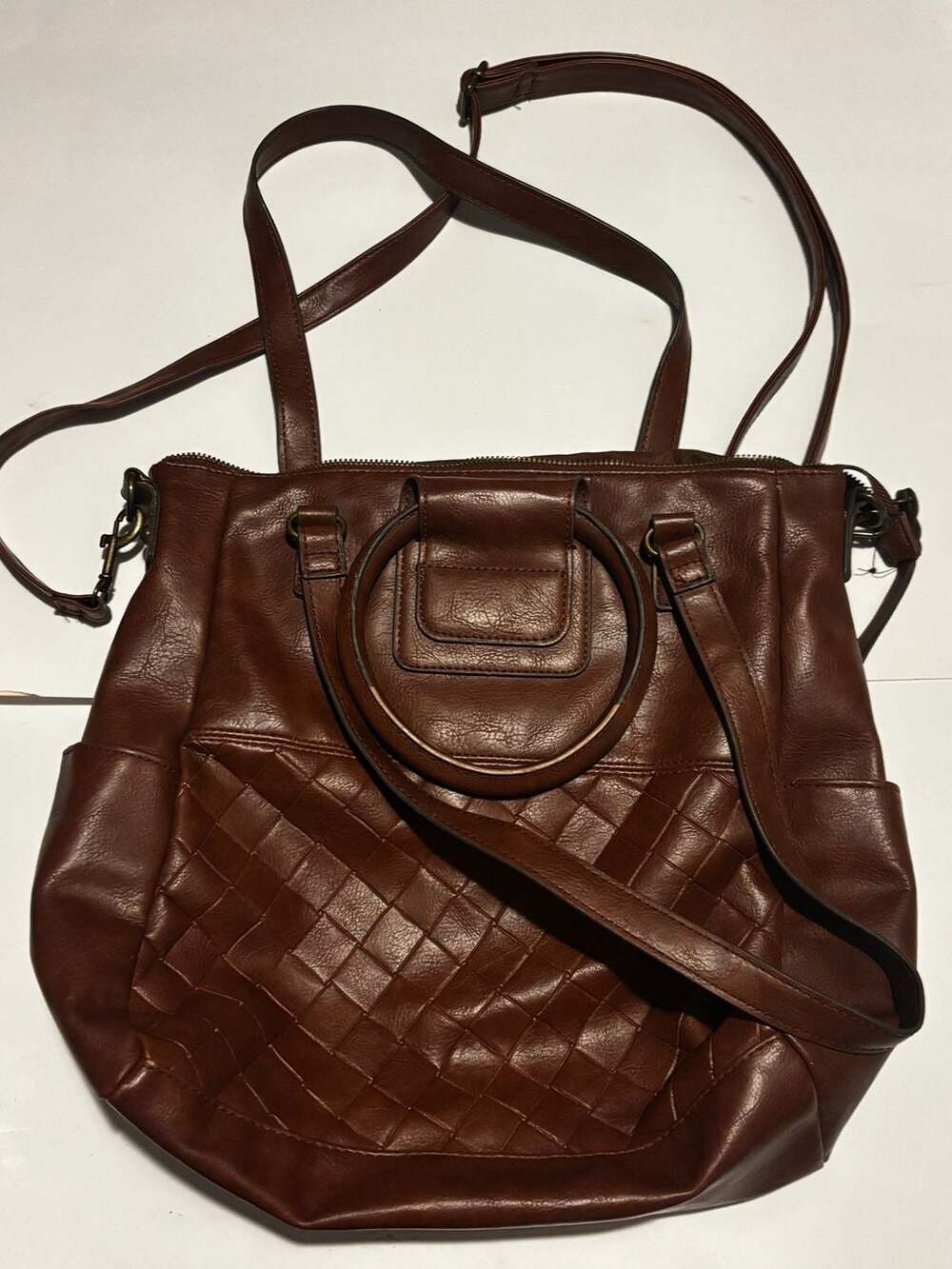 Time and Tru Woven Texture Ring Detail Tote Bag
